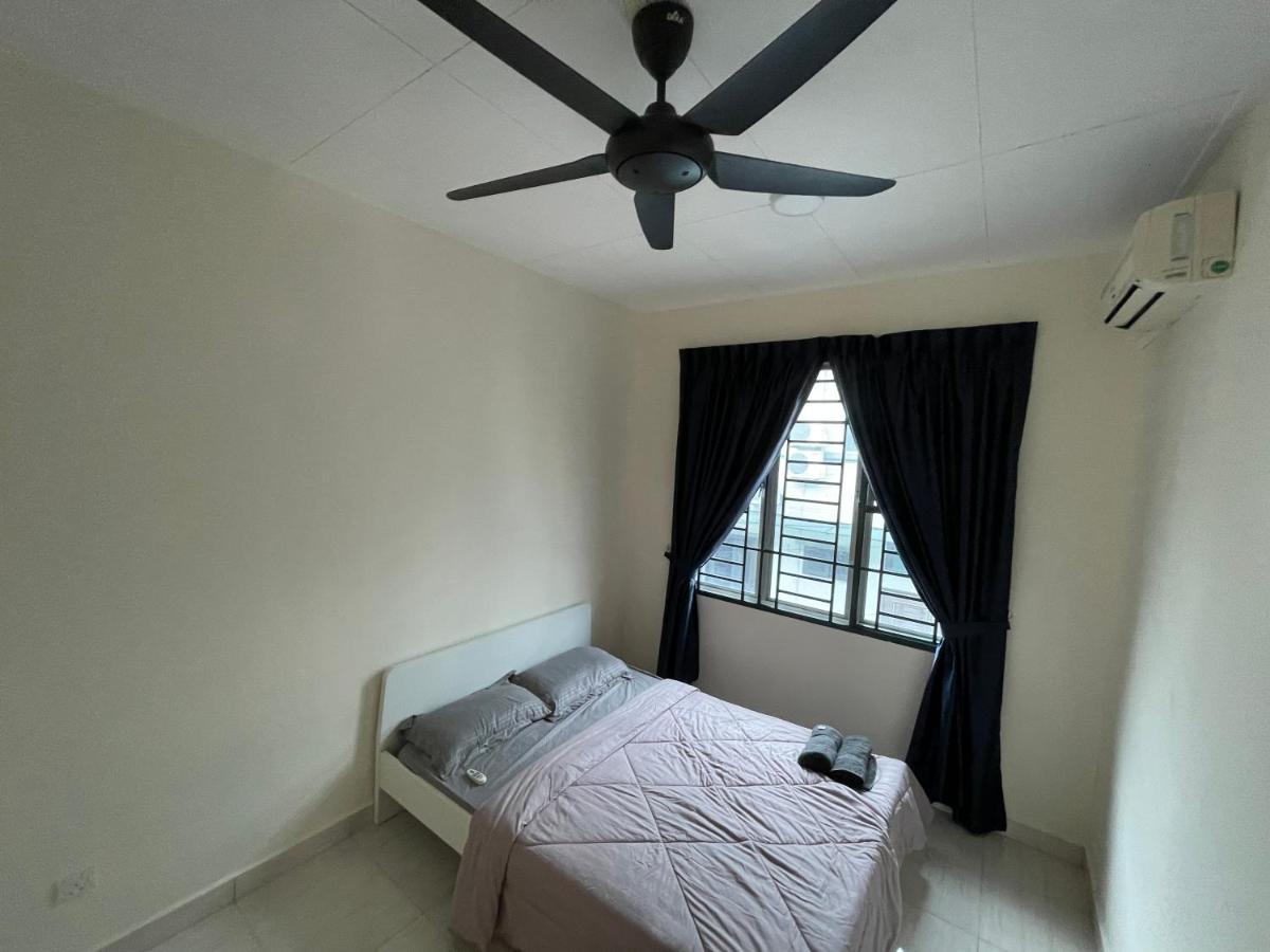 Austin Perdana 5mins To Aicc Opposite Hsi Rumah liburan *